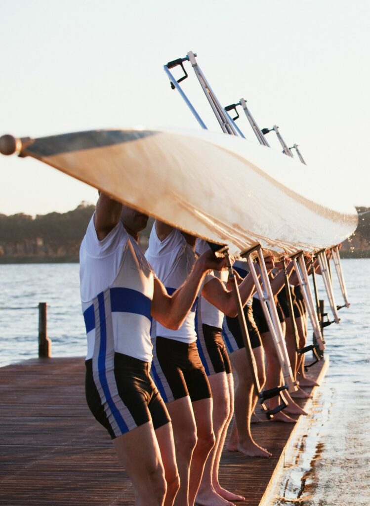 comment motiver une équipe à adhérer au changement - équipe d'aviron - Coaching and coaching